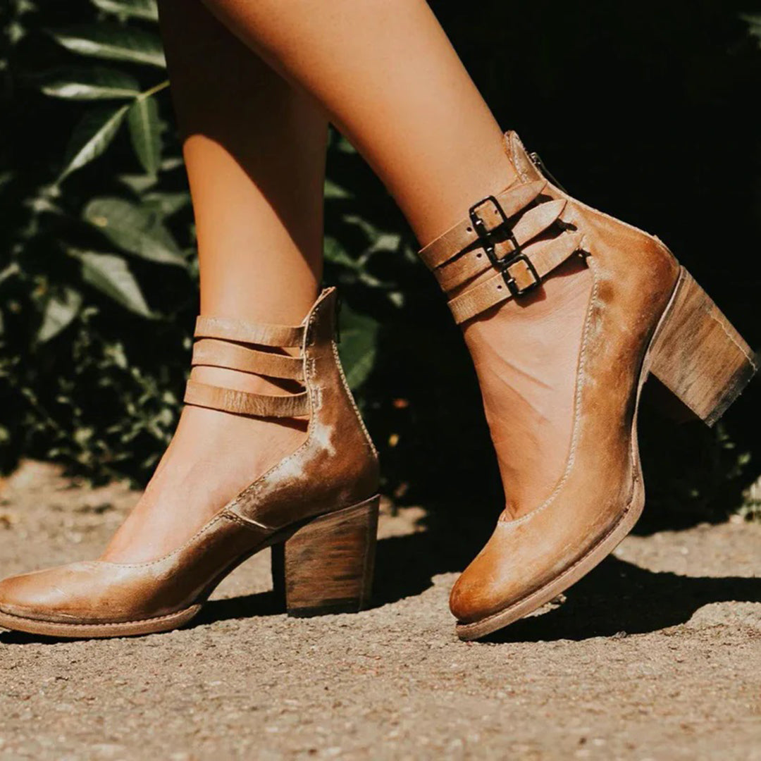 Norah | Vintage Pumps