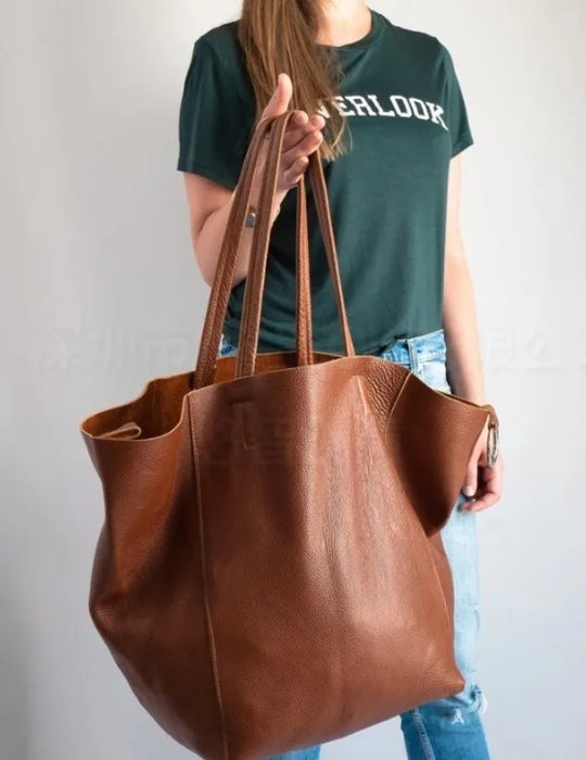 Lue™ | Elegante braune Ledertasche in Übergröße mit passender Tasche