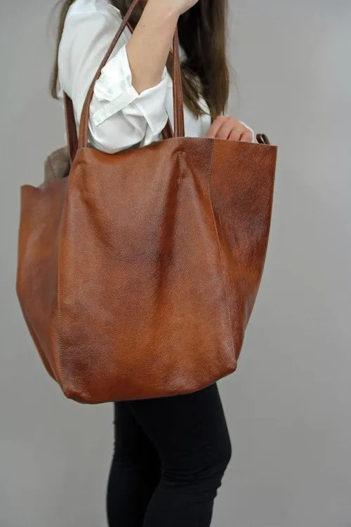 Lue™ | Elegante braune Ledertasche in Übergröße mit passender Tasche